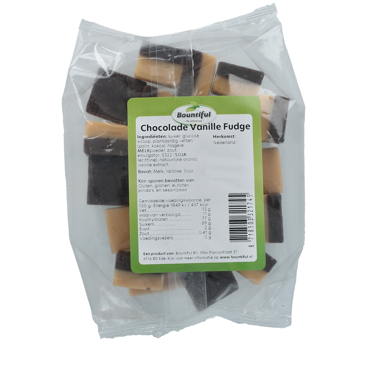 Bountiful Fudge chocolade vanille snoepgoed in 300g package, creamy vanilla-flavored fudge with chocolate coating, close-up view