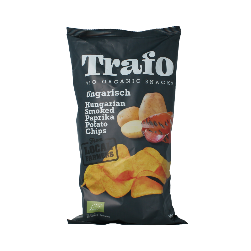 Trafo Hongaarse paprika bio chips en zoutjes in 125 gram bag, featuring vibrant paprika flavor and crispy snack texture.