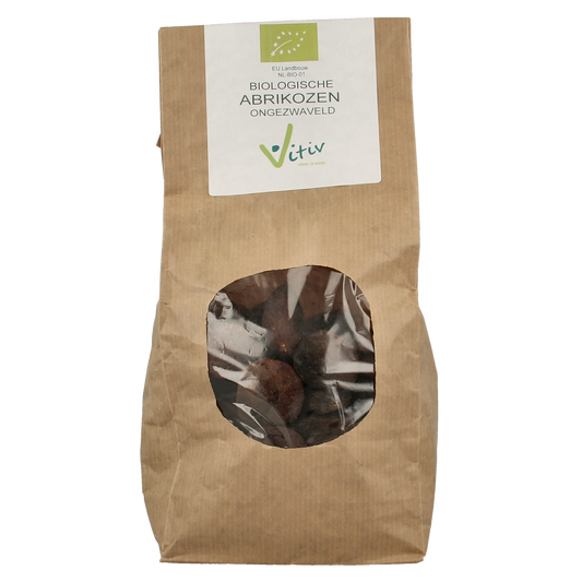 Vitiv organic apricots in a 1kg bag, fresh and unpitted, shown in a close-up image of the fruit.