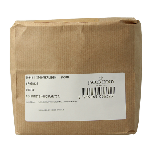 Jar of Jacob Hooy Stoomkruiden 250g with fresh herbal blend for steaming and flavoring dishes.