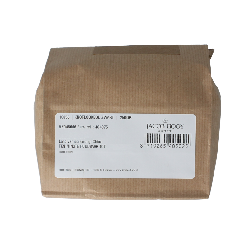 Jacob Hooy black garlic cloves in a 250g package, fresh and whole, part of kruiden, zouten en maaltijdmixen collection.