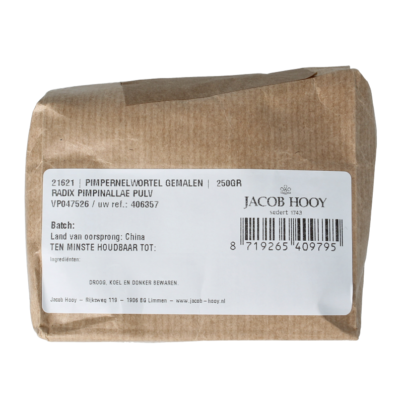 Ground Jacob Hooy Pimpernelwortel in a 250g package, a herbal spice used in seasonings and cooking.