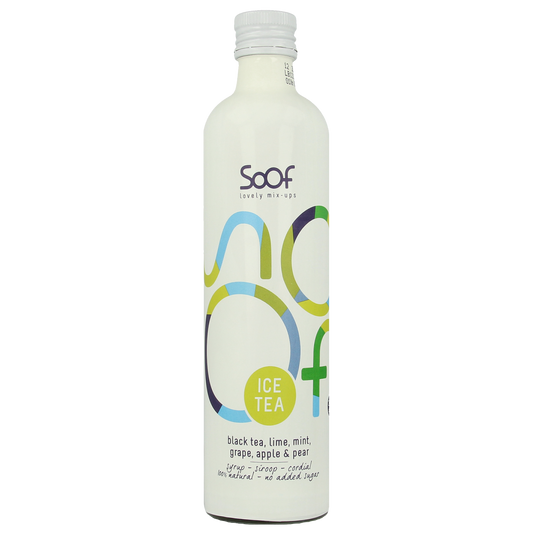 Soof Drinks zwarte thee limoen en munt siroop in 340ml fles, refreshing drink with citrus and mint flavors.