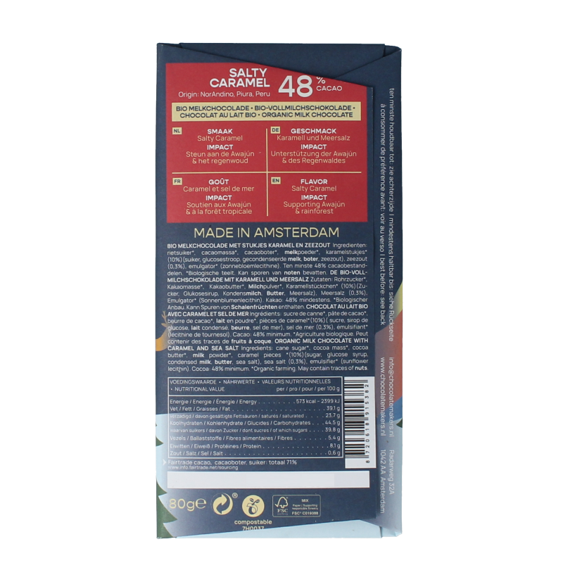 Chocolatemakers Kerstreep salty caramel organic candy bar, 80g, showing the chocolate with salted caramel filling.
