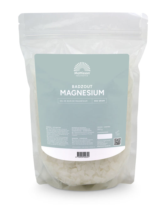 Mattisson Magnesium bath and shower salt in a 900g container, showing the product label and salt crystals.