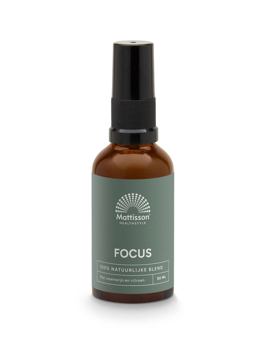 Mattisson Focus roomspray 50ml with elegant glass bottle and spray nozzle, designed for freshening indoor spaces.