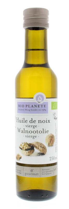 Bio Planete organic walnut oil in a 250ml bottle, showing a clear glass container with walnut oil inside.