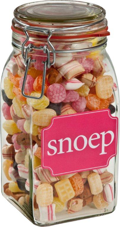 Kindly's Weckpot with 900g oud Hollands snoepgoed, featuring colorful traditional Dutch candies in a glass jar.