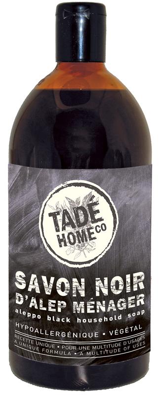 Aleppo Home Co Schoonmaak zeep 1 liter bottle with label, natural cleaning soap for household use, in a clear plastic container.
