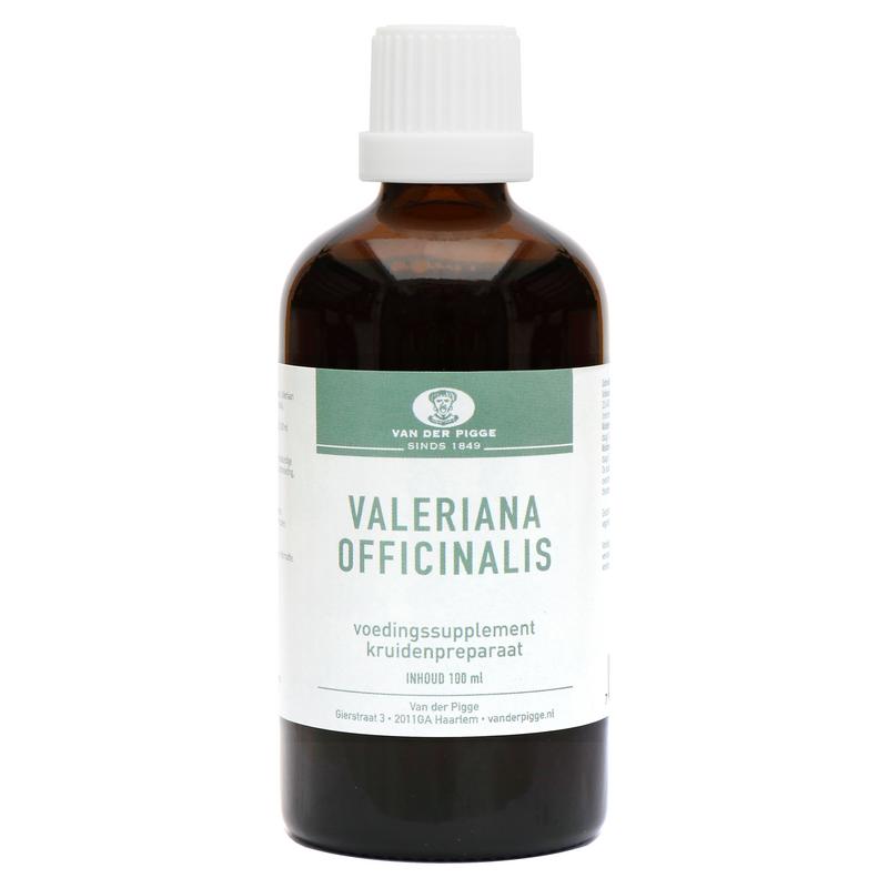 van der Pigge Valeriana officinalis herbal remedy in 100ml bottle, part of kruidenpreparaten collection, with label and product packaging