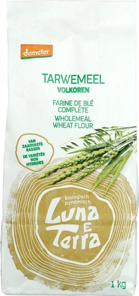 Luna E Terra Tarwemeel volkoren Demeter bio, 1 kg, organic whole wheat flour for baking, shown in a clear package.