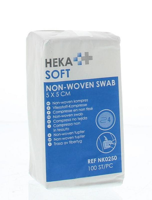 Heka Soft non-woven compress 5x5 cm, 4-layer sterile gauze for medical use, shown in the image.