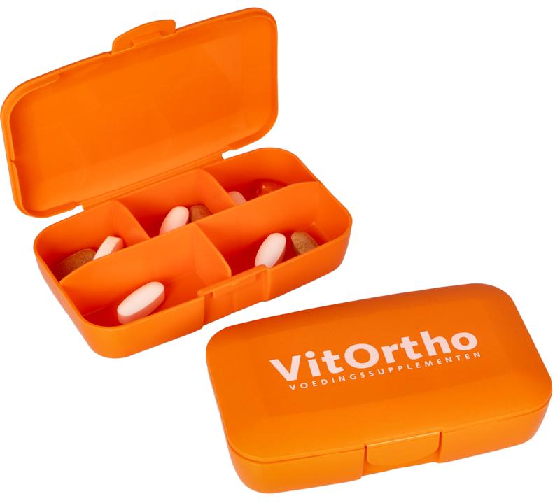 VitOrtho Pillendoos with 5 compartments for medication storage, compact and durable medicine organizer.