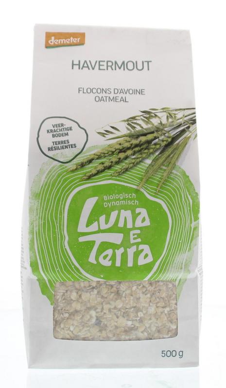 Luna E Terra organic oatmeal in a 500g package, natural breakfast grains with whole oats and a rustic look.