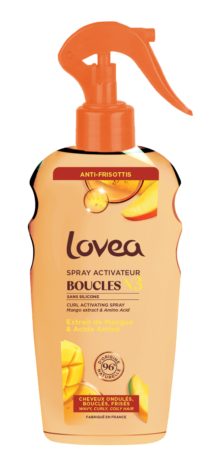 Lovea Curl Activator Spray for frizz control, 200ml, featuring a spray bottle with vibrant label, ideal for curly hair care.