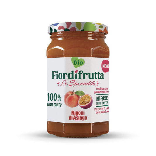 Fiordifrutta Perzik passievrucht bio broodbeleg spread in 250g jar, featuring peach and passion fruit flavors visible on the label.