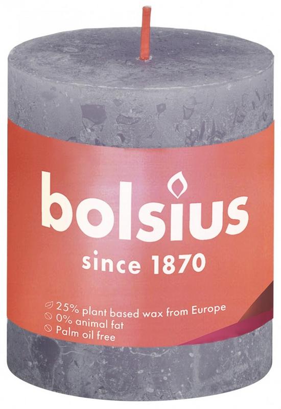 Frosted lavender Bolsius rustiek stompkaars shine 80/68, a natural candle with textured surface, perfect for cozy ambiance.