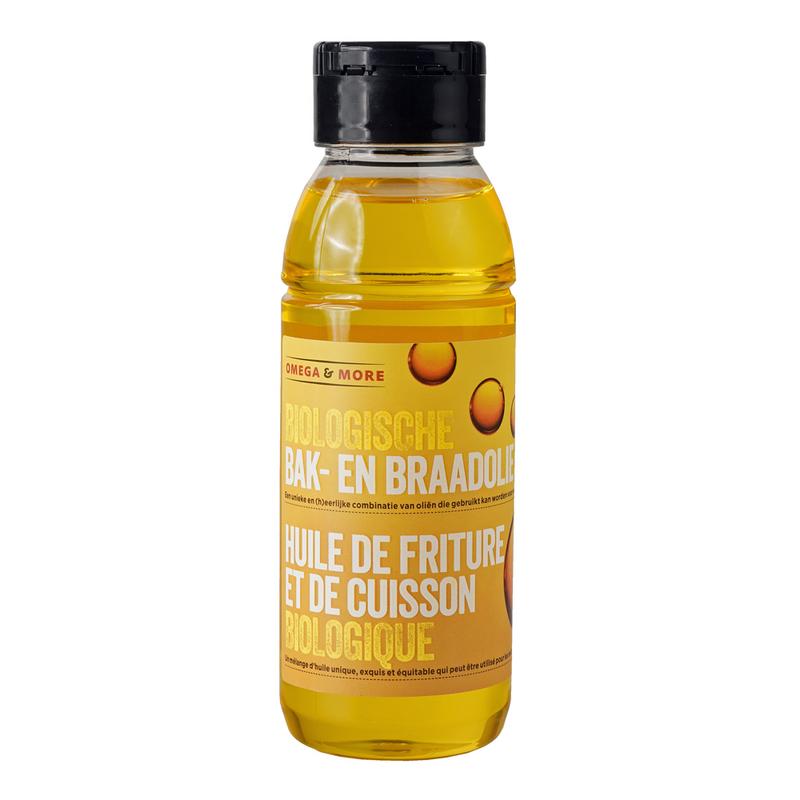 Omega & More Bak & Braadolie bio, 330ml, organic cooking oil in a clear bottle with a screw cap.