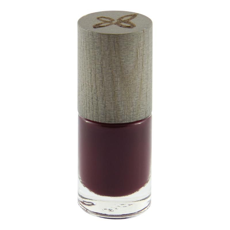 Boho Green Makeup Mystic 56 green nail polish in 5ml bottle, natural boho-inspired nail color with eco-friendly formula.