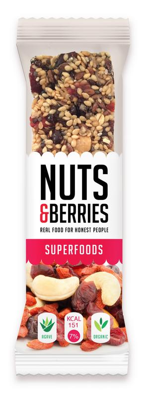 Nuts & Berries superfoods bio Nuts & Berries raw nuts and berries bar, 40g, with visible mixed nuts and dried berries.