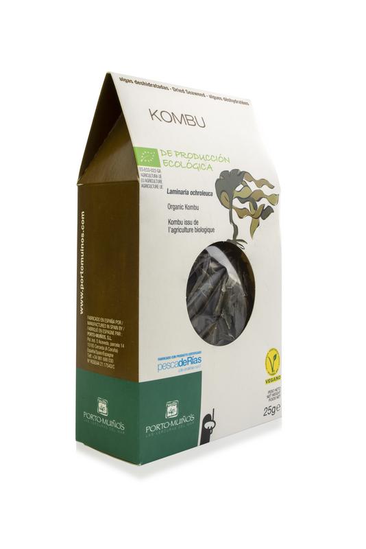 Porto-Muinos bio Kombu vlokken, 25g, with fresh green seaweed flakes on a white background.