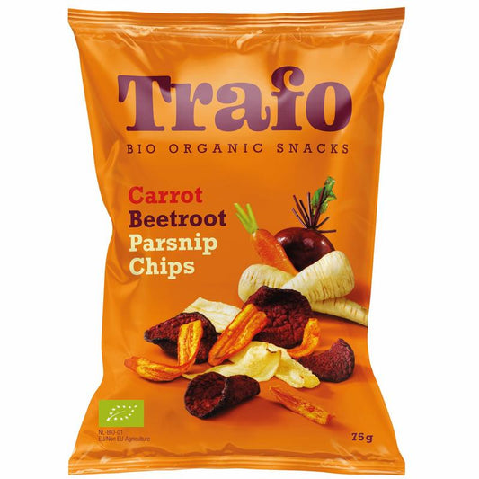 Trafo organic vegetable chips with carrot, parsnip, and beetroot in 75g bag, crispy and colorful snack in Chips en Zoutjes style.