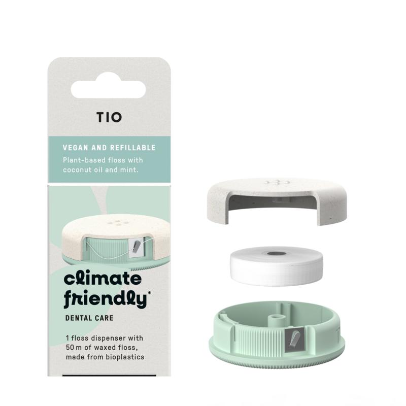 Tio Tiofloss kokos mint flossdraad for oral hygiene, shown in packaging with coconut and mint flavor branding.