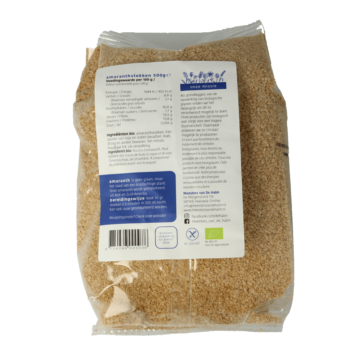 De Halm bio Amaranthvlokken ontbijtgranen in een glazen kom, close-up van de glutenvrije, biologische amaranthvlokken voor een gezond ontbijt.