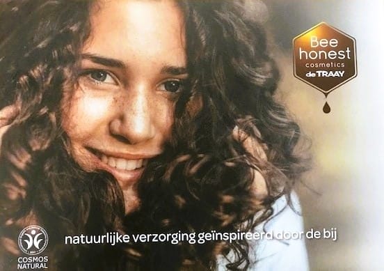 Traay Bee Honest cosmetic brochure folders B2C, set of 1,000, featuring natural, professional packaging for beauty products.