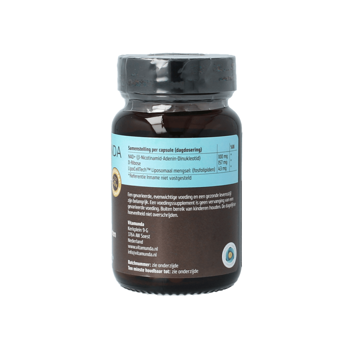 Vitamunda Liposomale NAD+ capsules, dietary supplement in a white bottle with 30 capsules, for energy and cellular health.